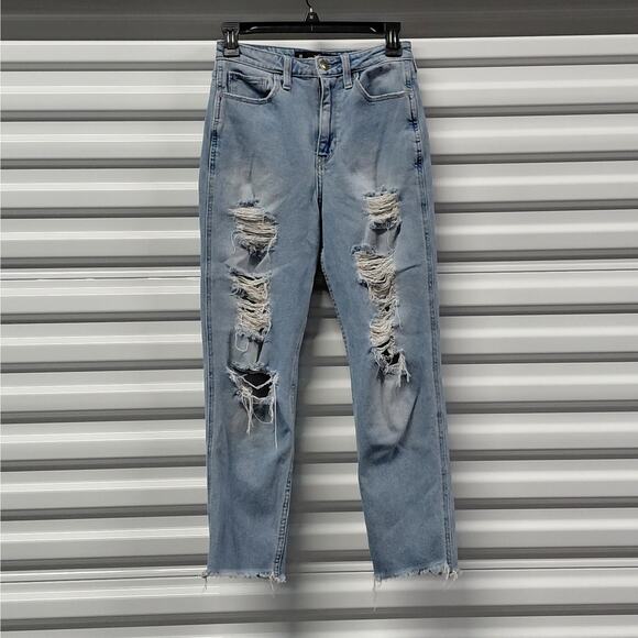 Hollister Ultra High Rise Mom Jeans W26 L27 Distressed Ripped Light Wash Denim - Picture 1 of 8